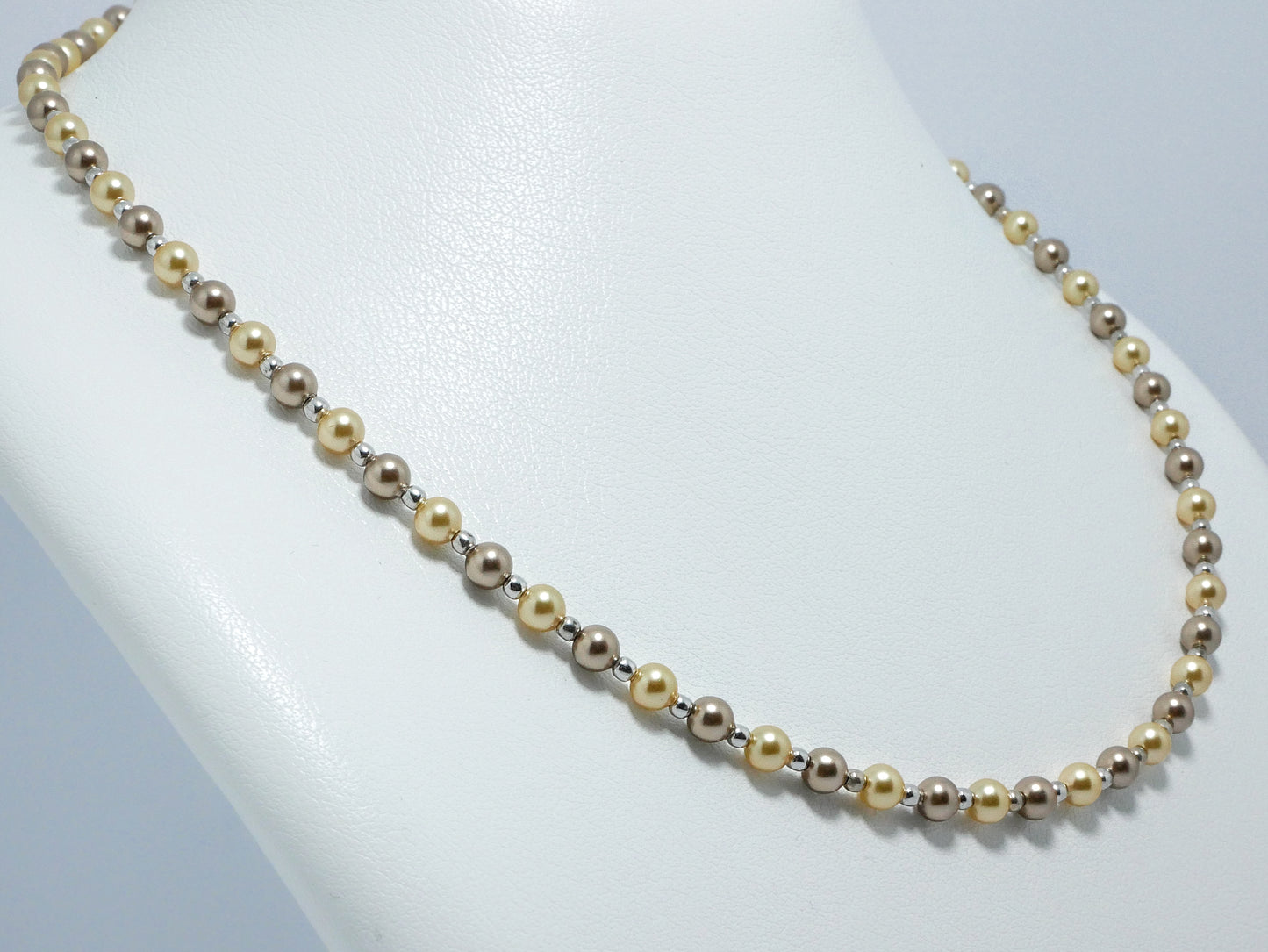 Collana di perle multicolor