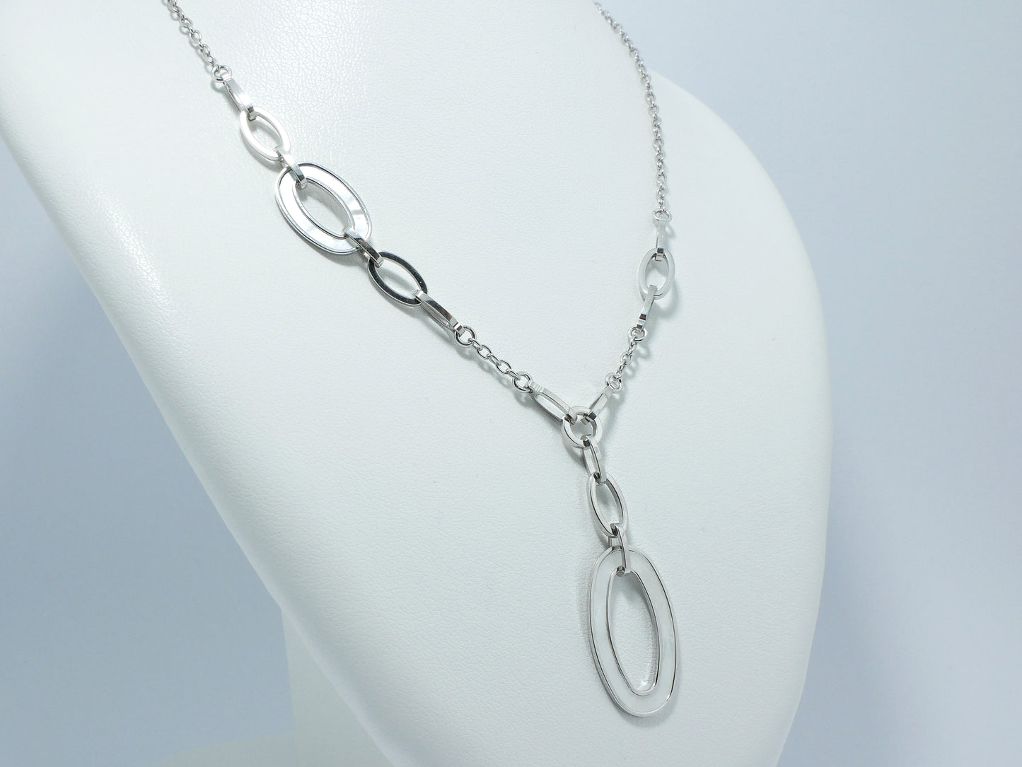 Collana in argento e madreperla
