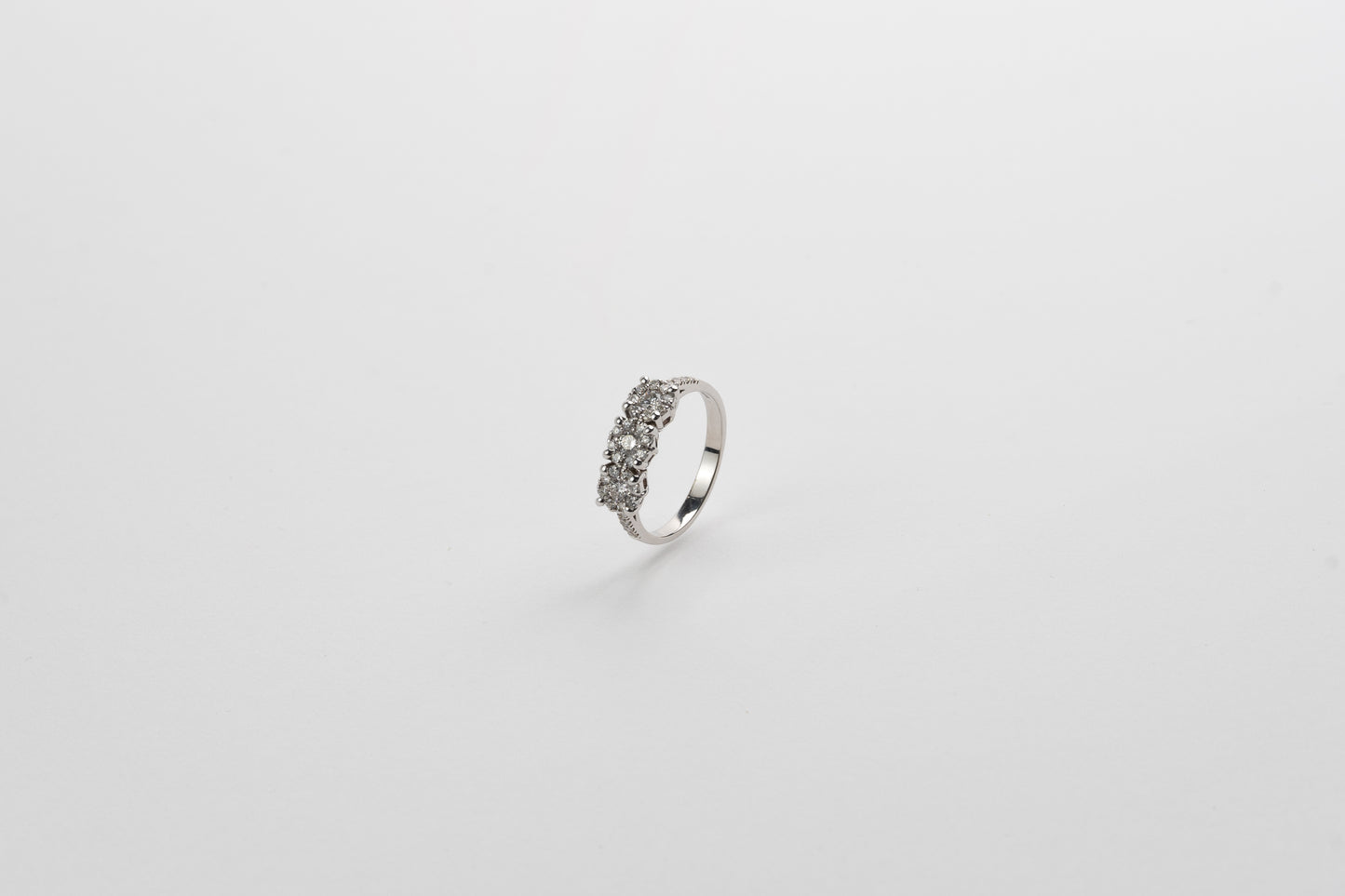 Anello trilogy magic