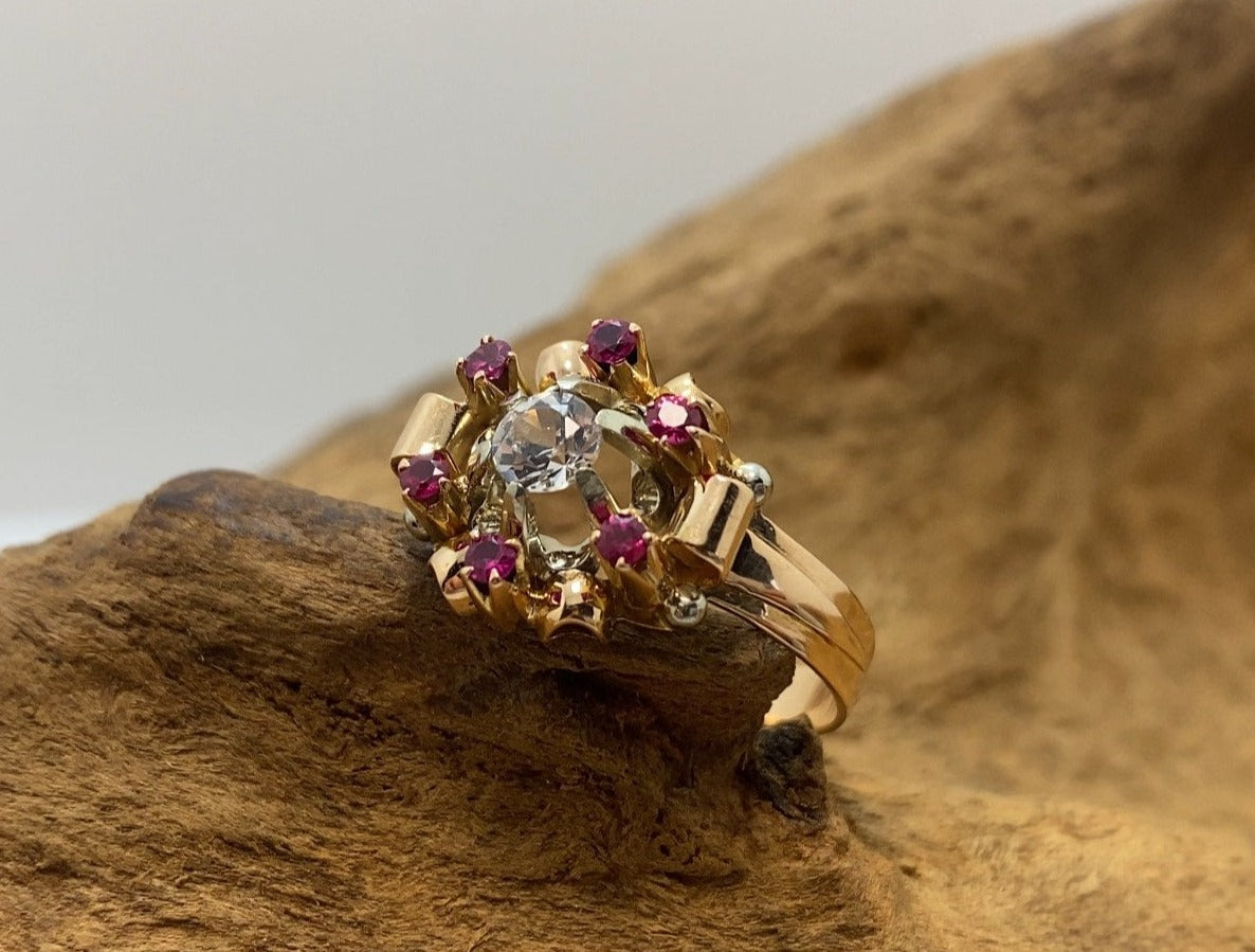 Anello Vintage con Rubini